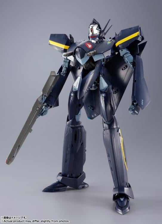 Macross 7 DX Chogokin VF-17S Nightmare Stealth Valkyrie (Gamlin