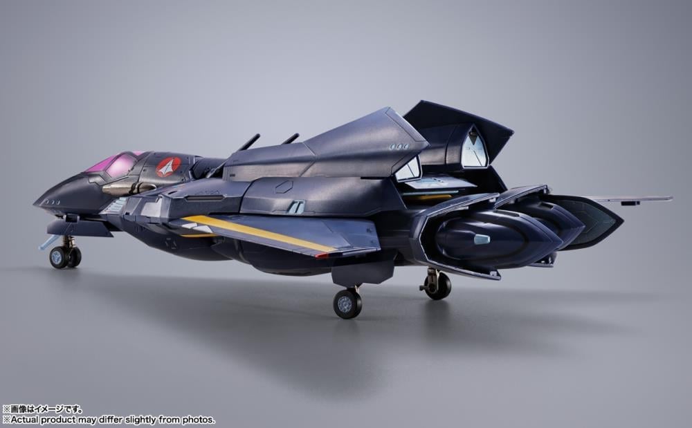 Macross 7 DX Chogokin VF-17S Nightmare Stealth Valkyrie (Gamlin