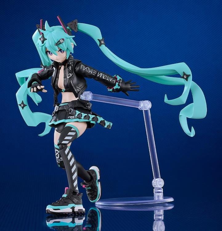 Vocaloid PLAMATEA Hatsune Miku (Chuocho Tactical Craft Ver.) Model Kit Gallery Image 7