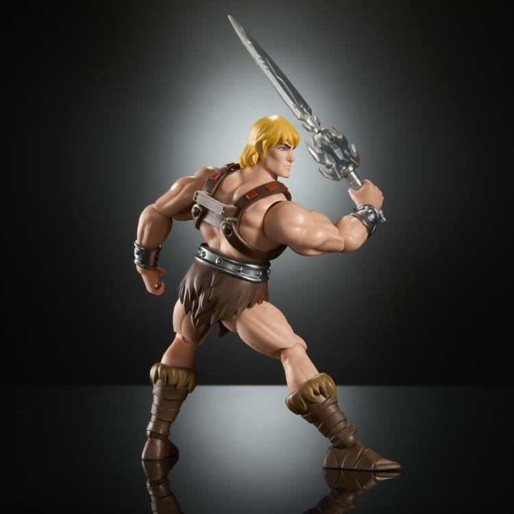 Masters of the Universe: Origins He-Man (200X Cartoon Collection) Action Figure Gallery Image 5