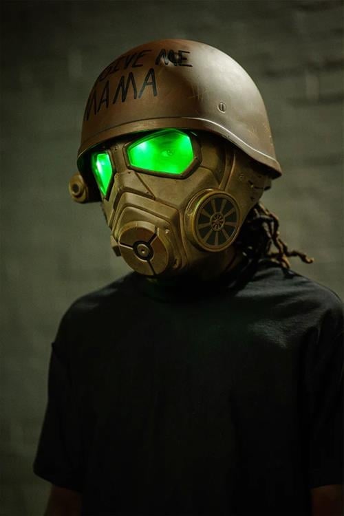 Fallout New California Republic Rangers Wearable Helmet Limited Edition Replica Gallery Image 4
