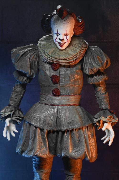IT: Welcome to Derry Pennywise 1/4 Scale Action Figure Gallery Image 5