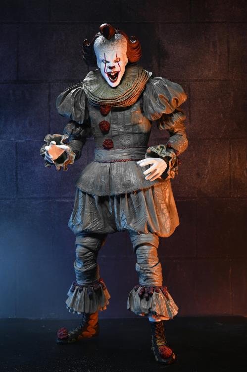 IT: Welcome to Derry Pennywise 1/4 Scale Action Figure Gallery Image 4