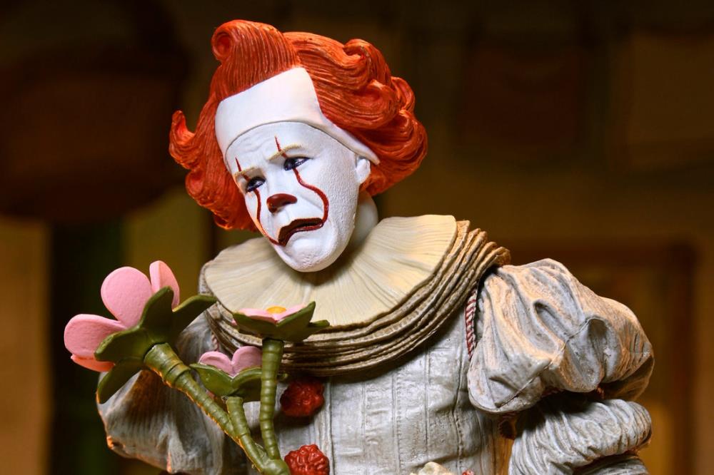 IT: Welcome to Derry Ultimate Bob Gray as Pennywise Action Figure Gallery Image 12