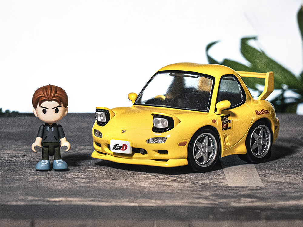 Initial D Q Village QV-06 Mazda RX-7 FD3S Model Kit Set Gallery Image 1