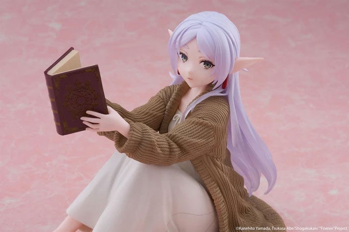 Frieren: Beyond Journey's End Desktop Cute Frieren (Roomwear Ver.) Figure (Reissue) Gallery Image 10