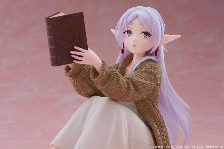 Frieren: Beyond Journey's End Desktop Cute Frieren (Roomwear Ver.) Figure (Reissue) Gallery Image 11