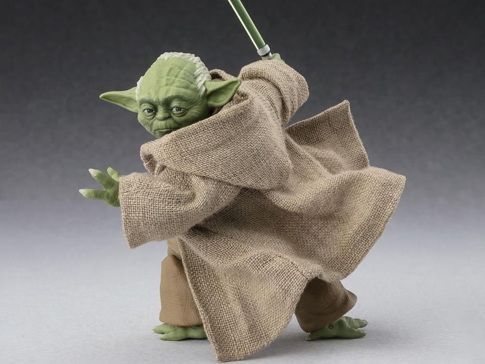 Star Wars: Revenge of the Sith S.H.Figuarts Yoda (Classic Ver.) Action Figure Gallery Image 1