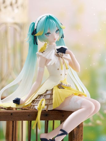 JOSEWONG 人形　ミッキ Vocaloid Hatsune Miku (Canary Bird) Noodle Stopper Figure