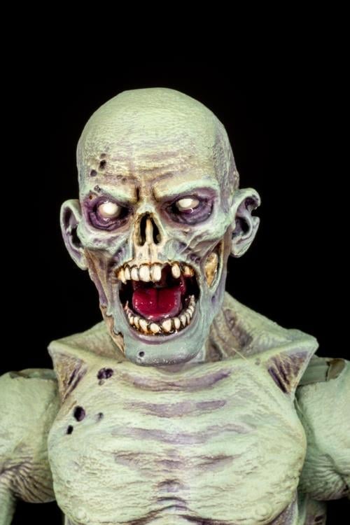Graveyard Zombies Worker (Male) Zombie Action Figure Gallery Image 7