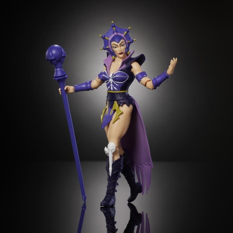 Masters of the Universe: Origins Evil-Lyn (200X Cartoon Collection) Action Figure Gallery Image 3