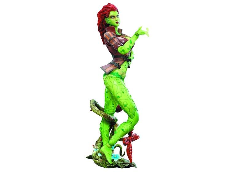 Arkham City Play Arts Kai Series 03 - Poison Ivy Gallery Image 2