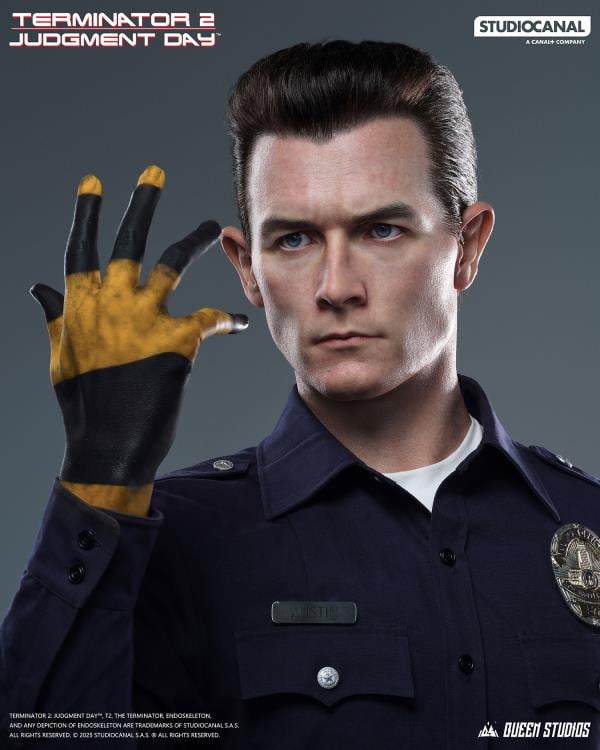 Terminator 2: Judgement Day T-1000 Life-Sized Bust Gallery Image 9