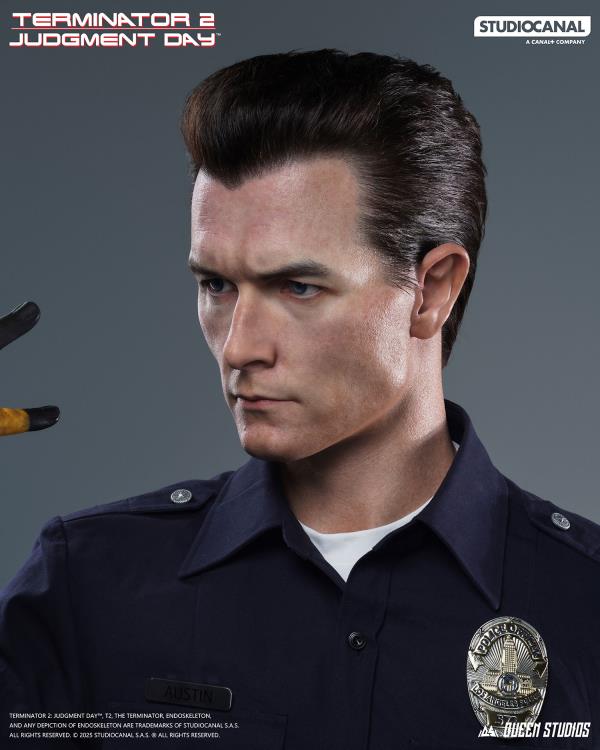 Terminator 2: Judgement Day T-1000 Life-Sized Bust Gallery Image 10