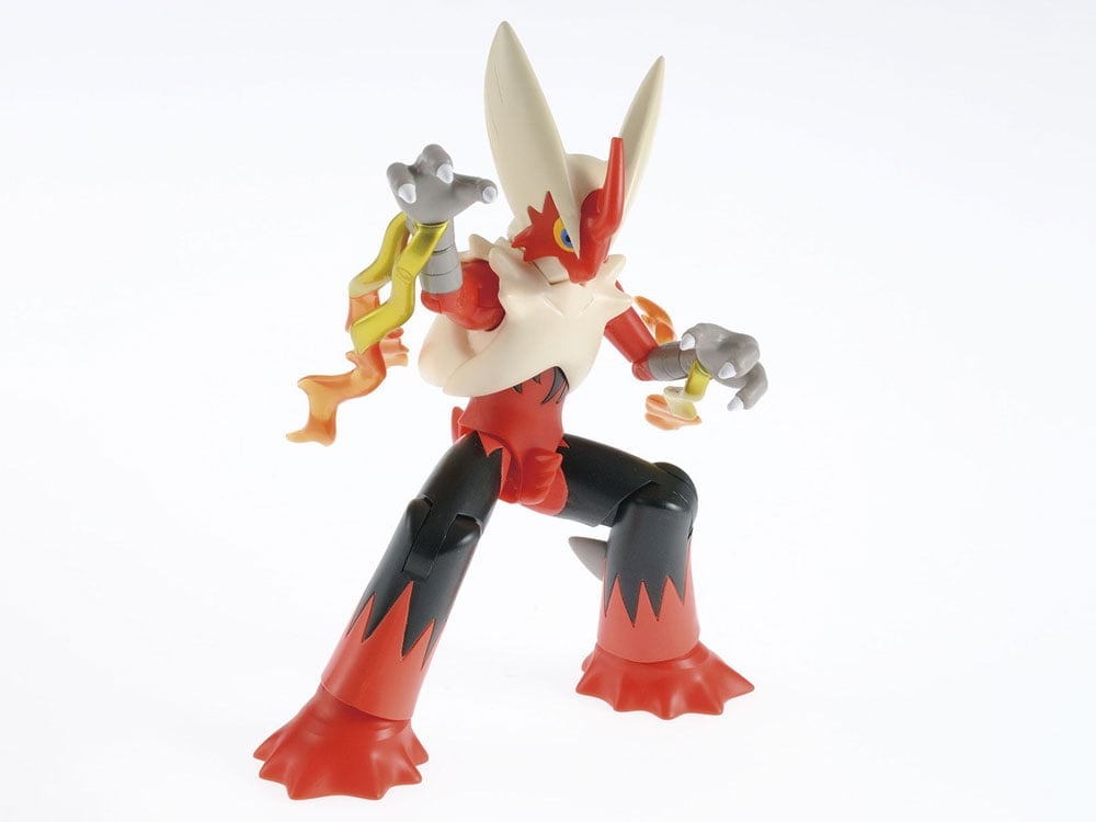 Pokemon Select Series 37 Mega Blaziken Model Kit Gallery Image 1