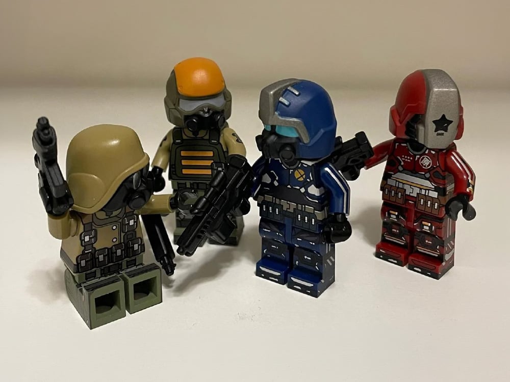 Acid Rain World Mini Soldiers Wave 1 Set of 4 Figures Gallery Image 1