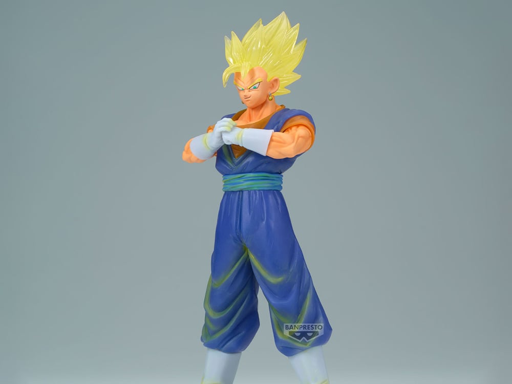 Dragon Ball Super Clearise Super Saiyan Vegito Figure Gallery Image 1