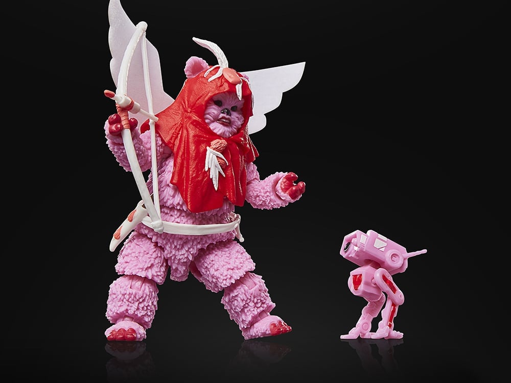 Star Wars: The Black Series Ewok (Valentine's Day Edition) Action Figure Gallery Image 1