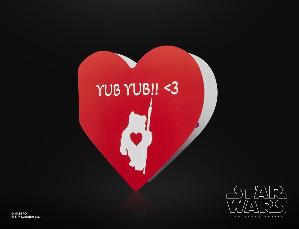 Star Wars: The Black Series Ewok (Valentine's Day Edition) Action Figure Gallery Image 5