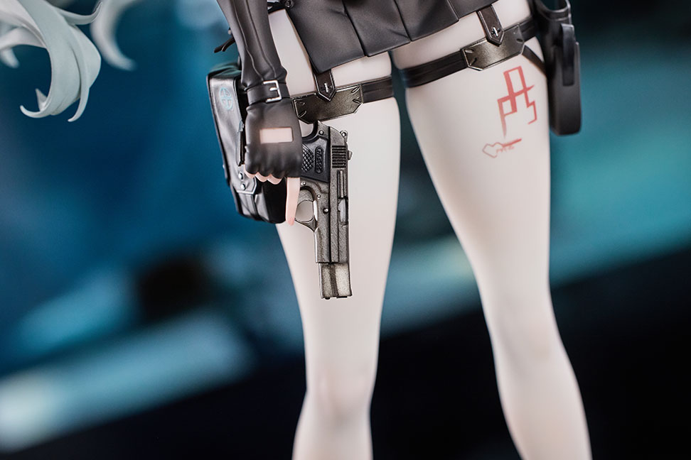 Girls' Frontline 2: Exilium Florence (Enchanting White Feather) 1/6 Scale Figure Gallery Image 18
