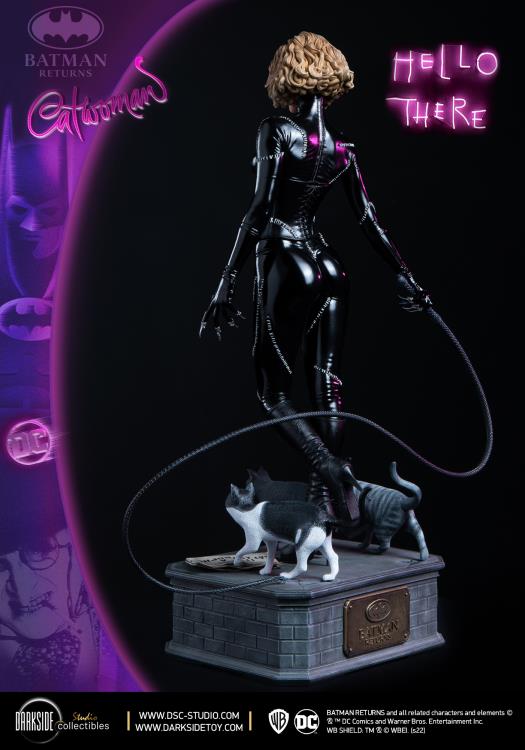 Batman Returns Masters Series Catwoman (30th Anniversary) 1/3 Scale Limited Edition Statue Gallery Image 15