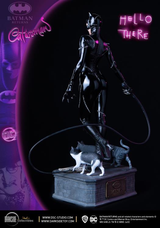 Batman Returns Masters Series Catwoman (30th Anniversary) 1/3 Scale Limited Edition Statue Gallery Image 7