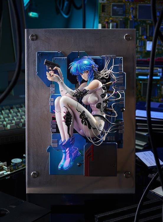Ghost in the Shell Motoko Kusanagi (Manga Edition) 1/7 Scale Figure Gallery Image 3