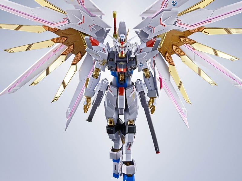 ロボット MIGHTY STRIKE FREEDOM GUNDAM Mobile Suit Gundam SEED Freedom Metal Robot Spirits Mighty Strike