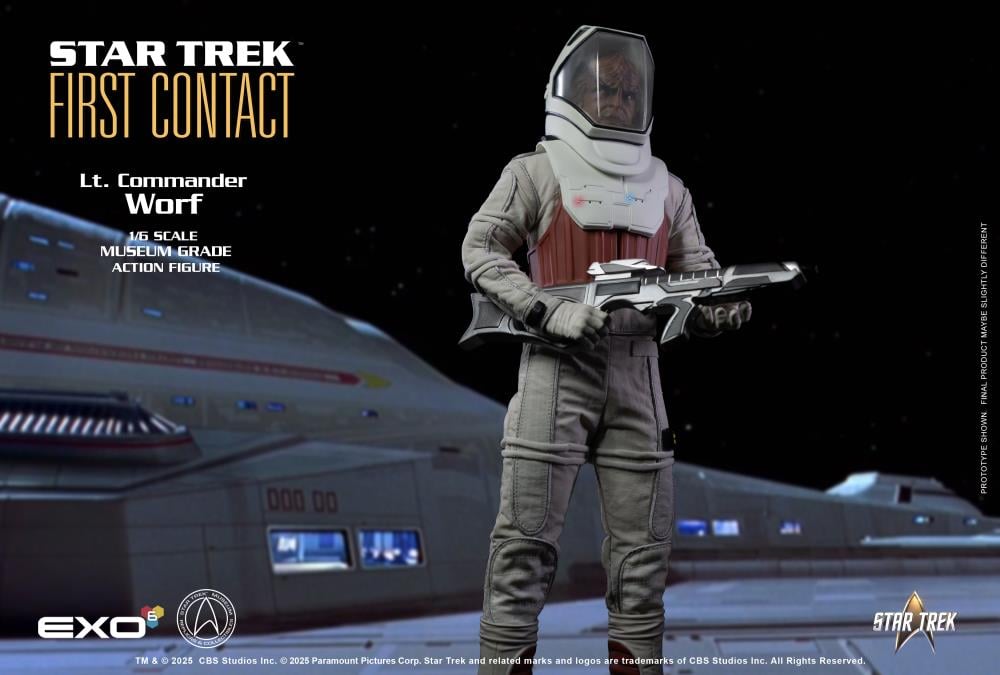 Star Trek: First Contact Lt. Commander Worf in EVA Suit 1/6 Scale