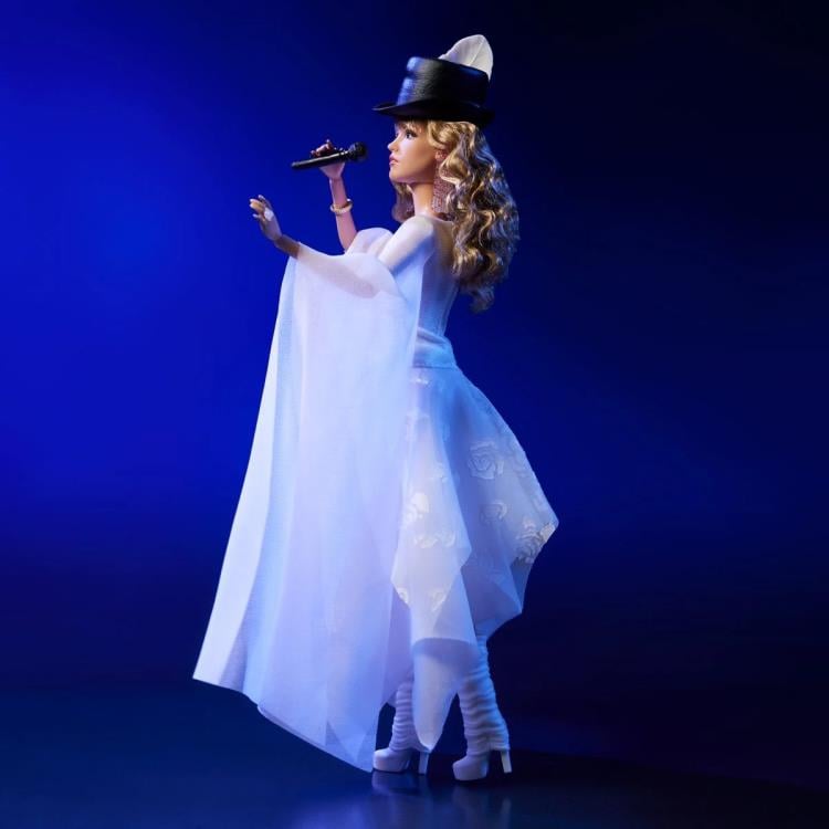 Barbie Signature Music Series Stevie Nicks (Bella Donna Ver.) Gallery Image 12