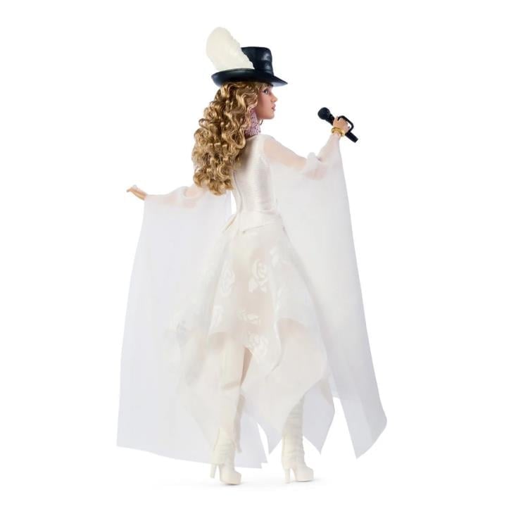 Barbie Signature Music Series Stevie Nicks (Bella Donna Ver.) Gallery Image 5