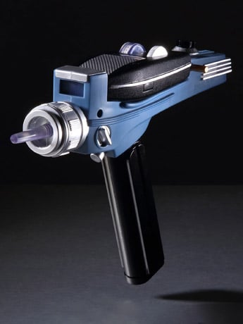 Star Trek: The Original Series Type 2 Phaser Replica Gallery Image 2