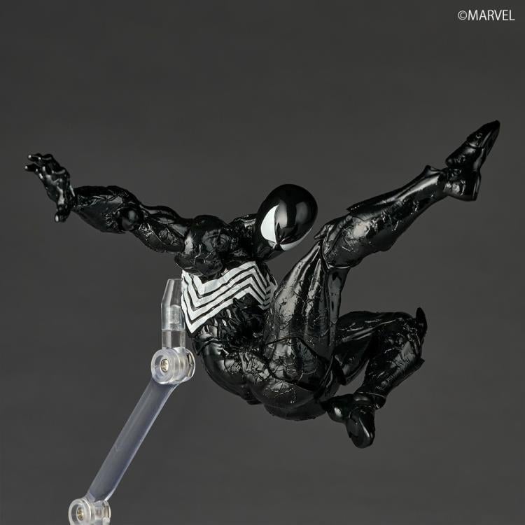 Marvel Comics Amazing Yamaguchi Revoltech NR105 Symbiote Suit Spider-Man Action Figure Gallery Image 5