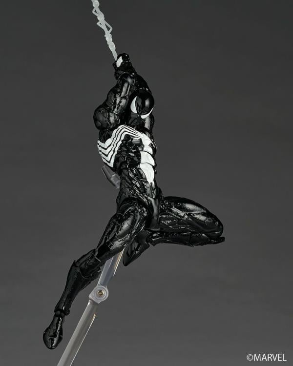 Marvel Comics Amazing Yamaguchi Revoltech NR105 Symbiote Suit Spider-Man Action Figure Gallery Image 7