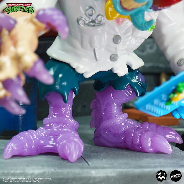 Teenage Mutant Ninja Turtles Baxter Stockman (Ooze Variant) Exclusive Limited Edition Vinyl Figure Gallery Image 13