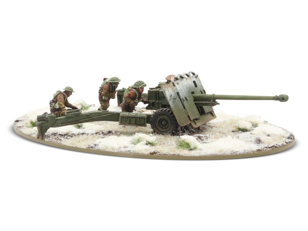 Bolt Action: 17-Pounder Anti-Tank Gun with British Infantry (Winter) Crew Miniatures Gallery Image 3