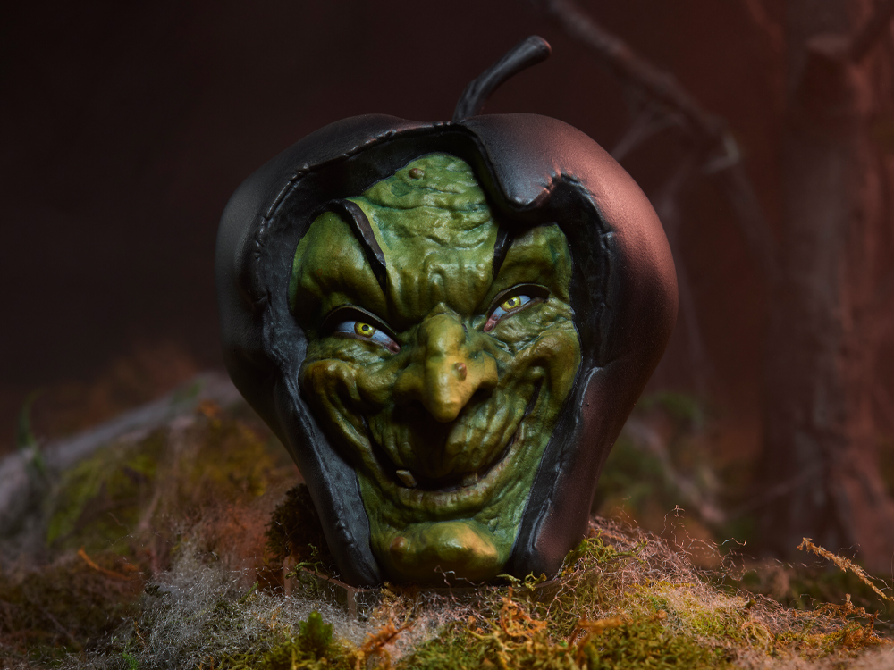 Witch Apple (Green Variant) Replica Gallery Image 1