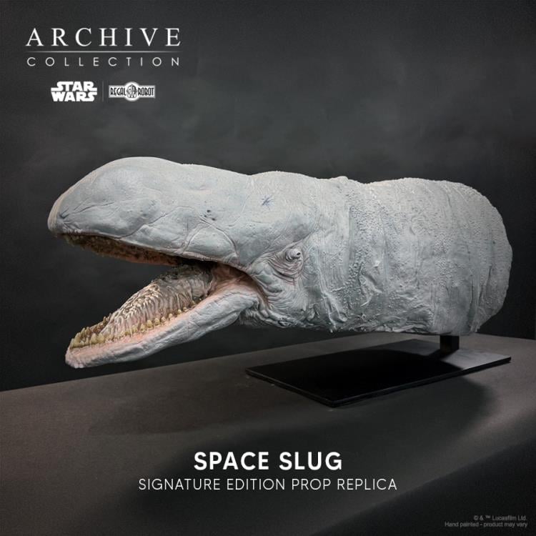 Star Wars: The Empire Strikes Back Archive Collection Space Slug (1:1 Dual Signature Edition) Limited Edition Concept Maquette Replica Gallery Image 4