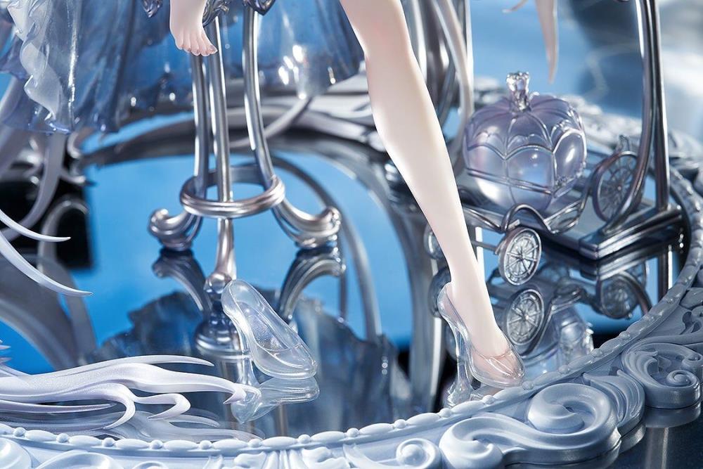 Goddess of Victory: Nikke Cinderella (Glass Princess) 1/7 Scale Figure Gallery Image 8