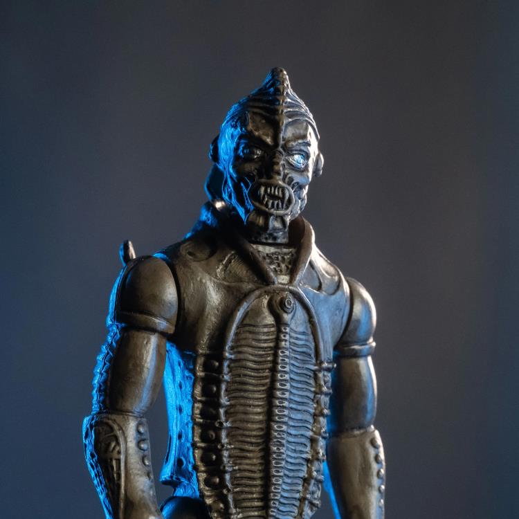 Scared to Death Syngenor Figure Gallery Image 4