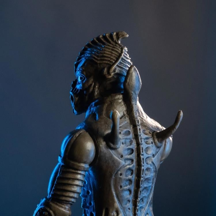 Scared to Death Syngenor Figure Gallery Image 5