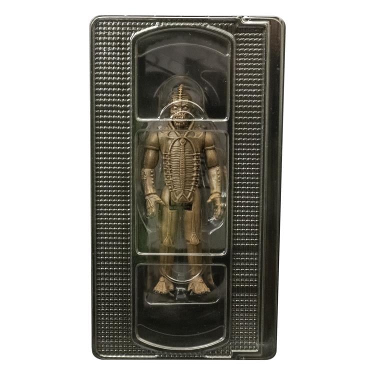 Scared to Death Syngenor Figure Gallery Image 12