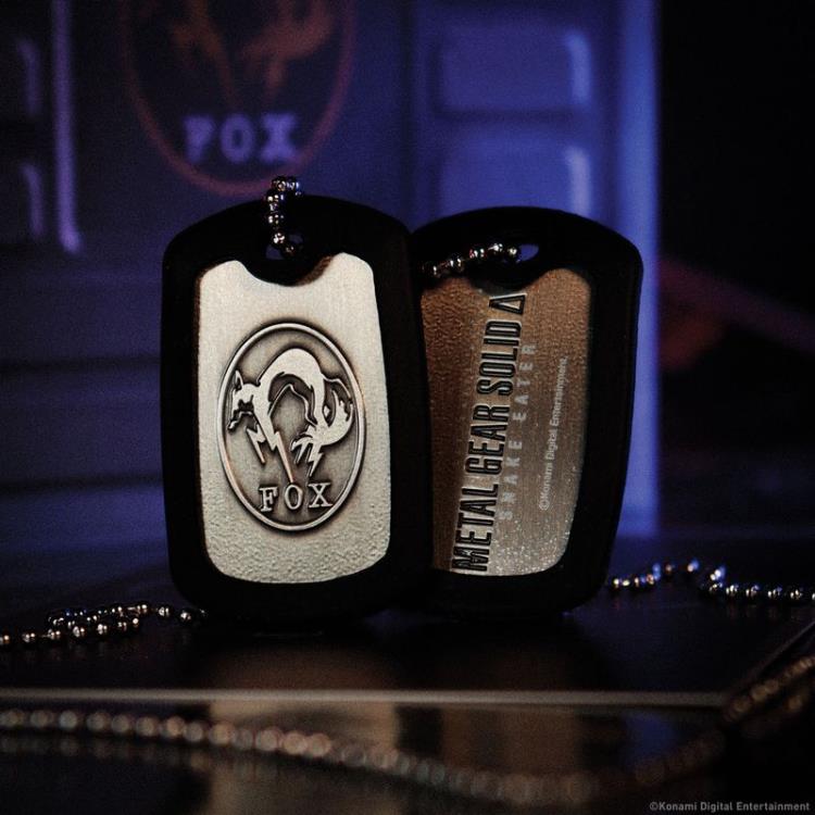 Metal Gear Solid Delta: Snake Eater Collector's Set Gallery Image 8