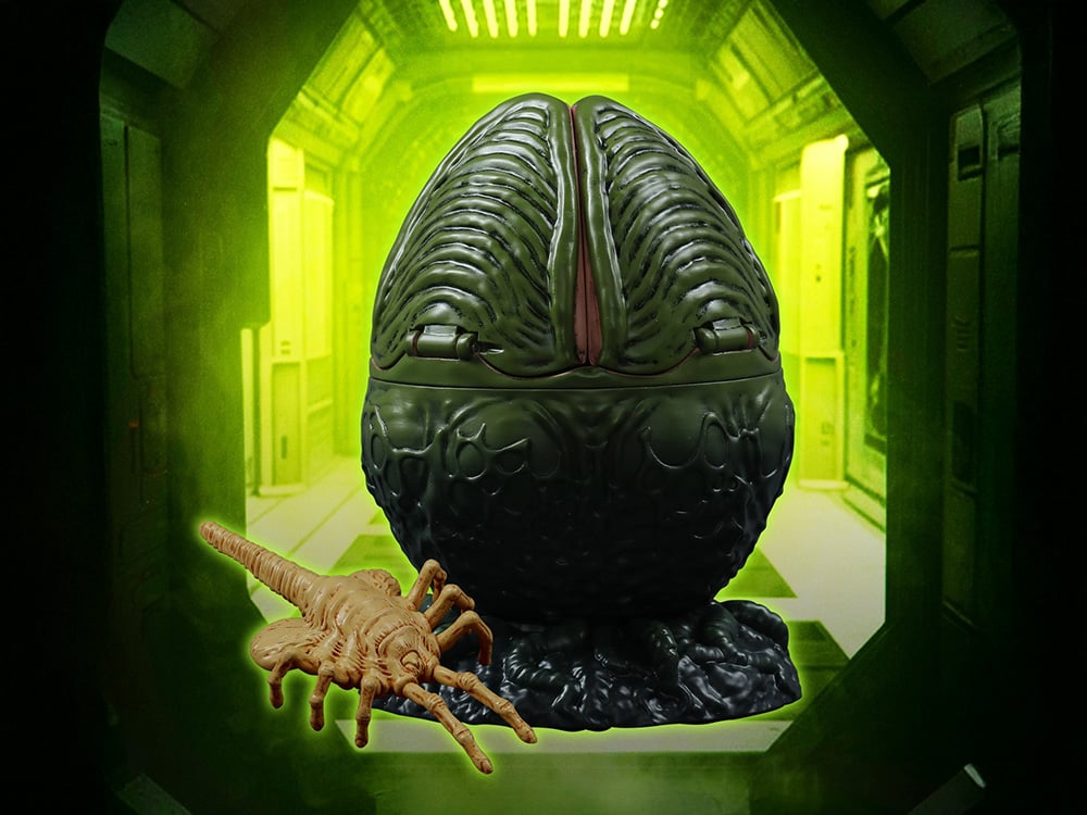 Alien FigLite Xenomorph Egg Wind-Up Toy