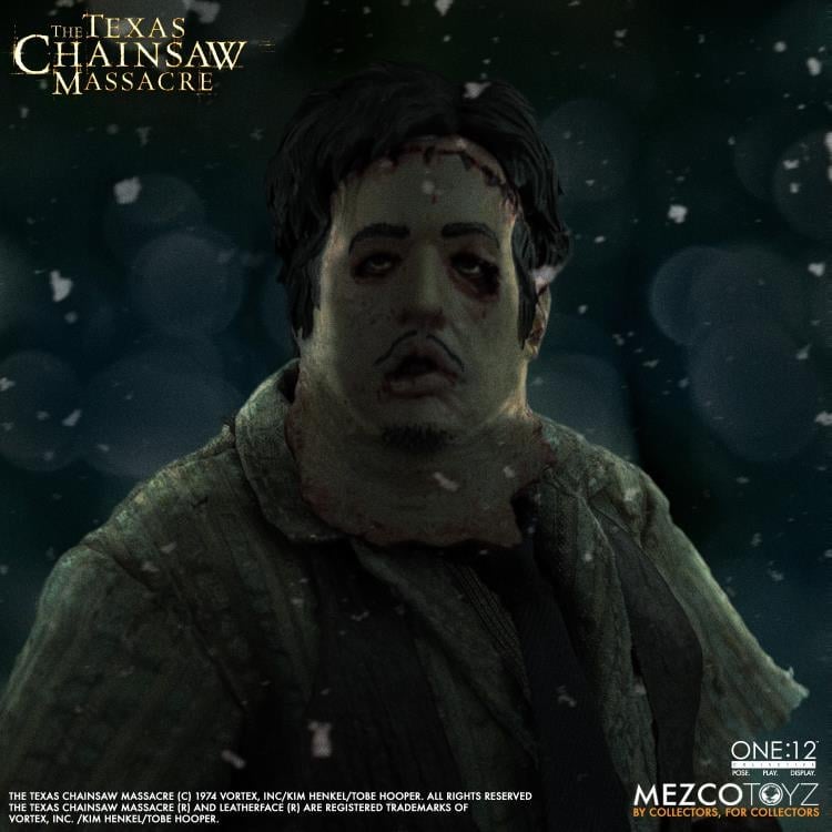 The Texas Chainsaw Massacre (2003) One:12 Collective Leatherface Action Figure Gallery Image 5