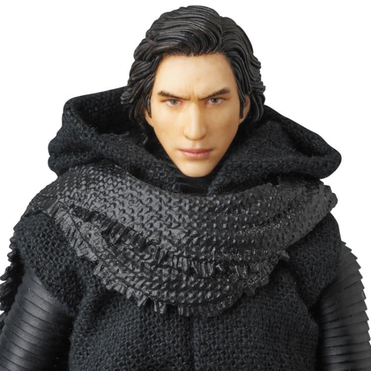 Star Wars MAFEX No.027 Kylo Ren (The Force Awakens) Action Figure Gallery Image 7