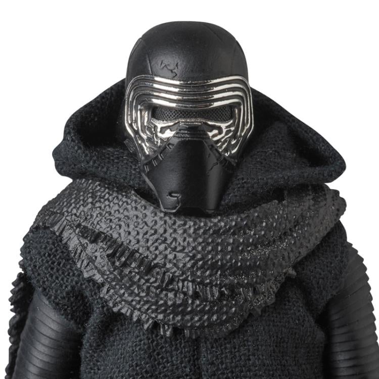 Star Wars MAFEX No.027 Kylo Ren (The Force Awakens) Action Figure Gallery Image 9