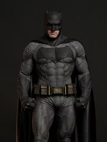 Justice League Hyperreal Platinum Batman 1/3 Scale Statue Gallery Image 2