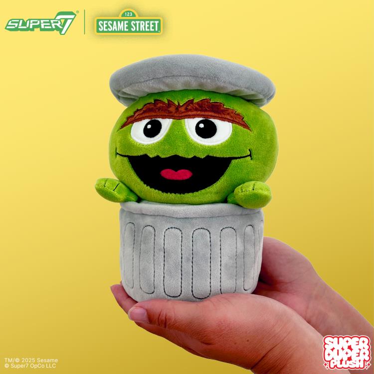 Sesame Street Super Duper Oscar the Grouch Plush Gallery Image 5