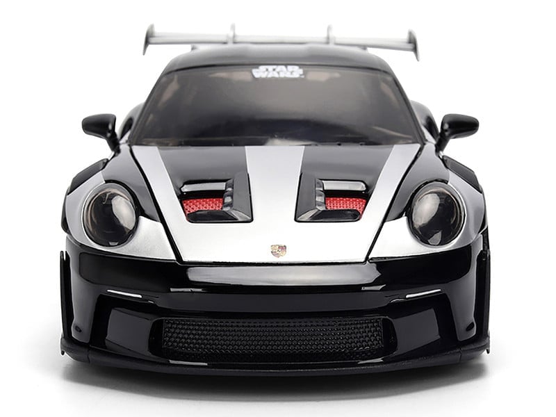 Star Wars Hollywood Rides Die-Cast Darth Vader Figurine & Porsche 911 GT3 RS (992) 1/24 Scale Model Gallery Image 6